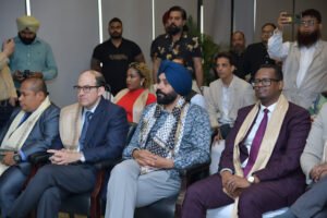 देश-विदेश के प्रतिनिधियों ने दिल्ली प्रेस कॉन्फ्रेंस में ‘शौंकी सरदार’ को सराहा